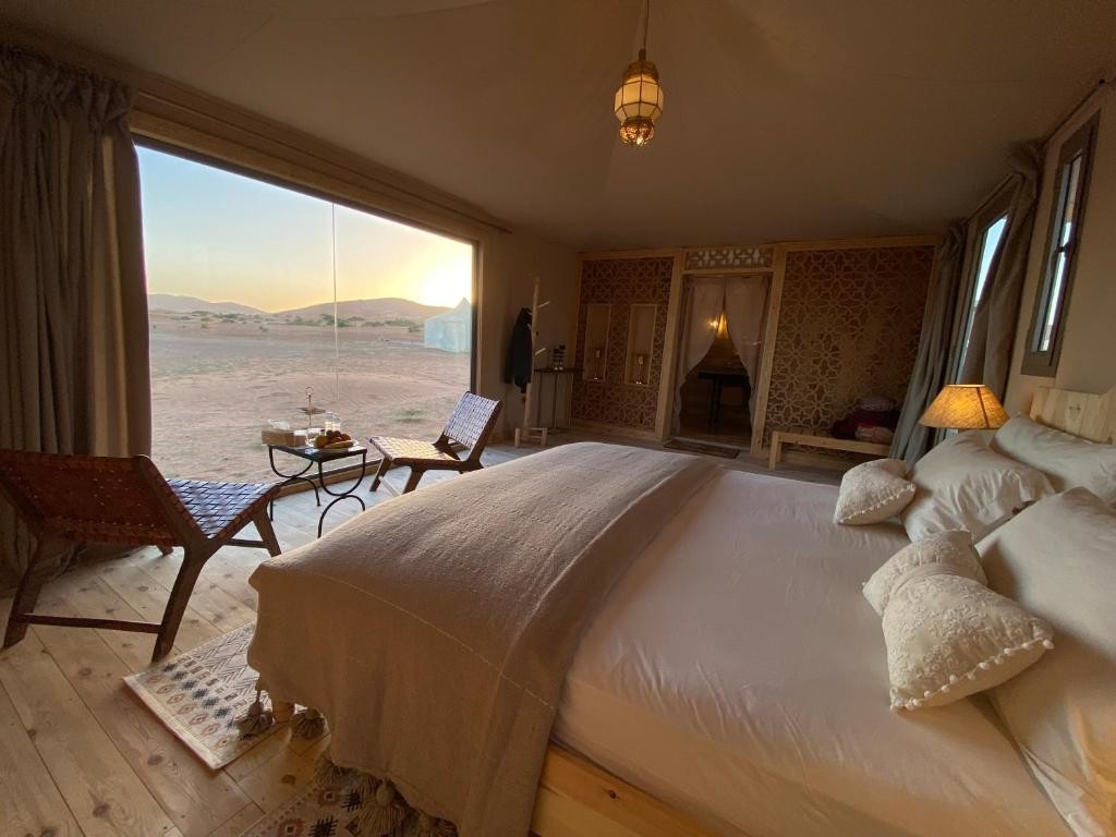 53d7bd77-4e17-491f-9920-e34fde697471